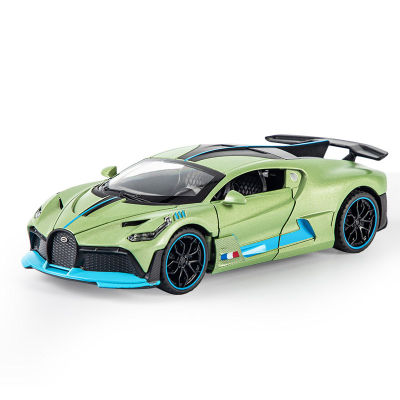 รถโมเดล1/32โลหะผสม Bugatti DIVO รถซูเปอร์สปอร์ตของเล่น Die Cast ดึงกลับเสียงลูกบอลลอยได้มีไฟรถเด็กเด็กของขวัญ