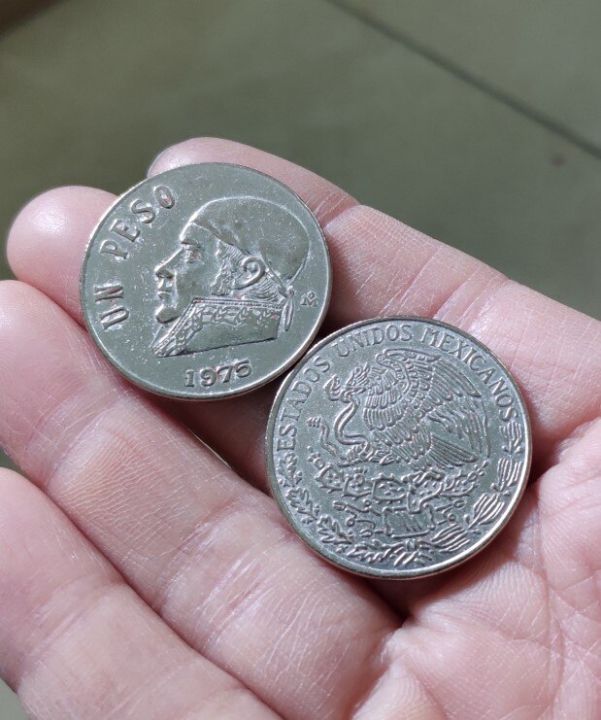 เหรียญเม็กซิกัน1เปโซอเมริกา29มม. ดั้งเดิม100% เหรียญเก่ารุ่นเหรียญที่ระลึกไม่บ่อย100% ของจริง