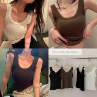 NEW!! Basic blouse ☕️(290฿ฟรีส่ง) Detail : เสื้อกล้ามแขนกุด ทรงสวย เนื้อผ้าดีมากค่า  ยืดหยุ่น เก็บทรงสวย พอดีตัว wg.we