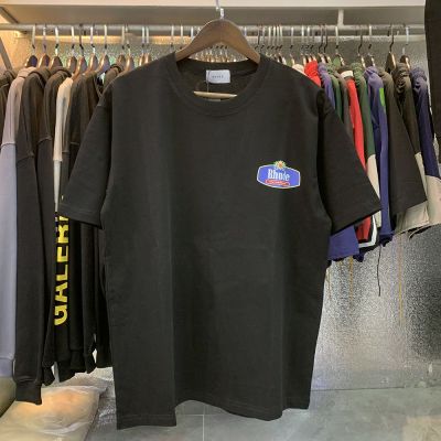 [ส่งของ]Rhude Motorsport เสื้อยืดแขนสั้นลําลอง ผ้าฝ้าย สําหรับผู้ชาย และผู้หญิง