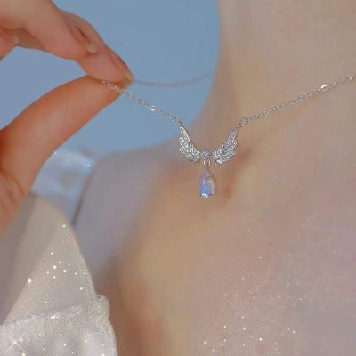► SUMENG 2023 New Kpop Fairy Zircon Wings Crystal Pendant Necklace For Women Heart Clavicle Chain Choker Fashion Jewelry Gifts