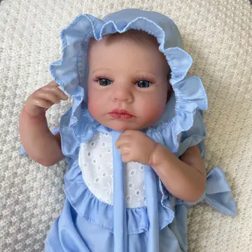 Reborn baby sales dolls eyes open