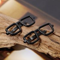 2018 Fashion Jewelry Gold Black Hollow Tie Clip Glasses Brooch Pin Metal Lapel Pin Men Brooch Broche Vintage Brooches For Women