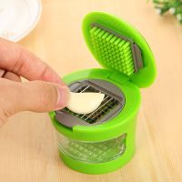 （HOT NEW）กระเทียมกด Garlics MasherFood Crusher ผัก Choppe Slicer Squeezer CuteGadgets อุปกรณ์เสริมเครื่องมือทำอาหาร