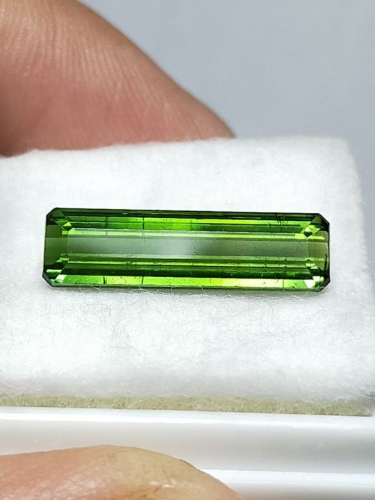 พลอย-ทัวร์มาลีน-ดิบ-แท้-ธรรมชาติ-natural-green-chrome-tourmaline-หนัก-4-36-กะรัต