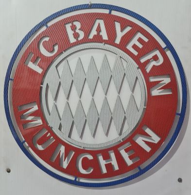 โลโก้บาเยิร์นมิวนิค BAYERN MUNCHEN ขนาดสเกล 60*60 cmเหล็กหนา 3 mmน้ำหนัก 4 kgพ่นสี 2K เคลือบคฟล่าสวยแปลกเป็นมิติสีพ่นรถยนต์ภายนอกสวยงามสมจริงคงทน