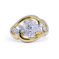 LAVERA Diamond - Yellow and White Gold Diamond Ring  แหวนประดับเพชร ทองคำ และ ทองขาว