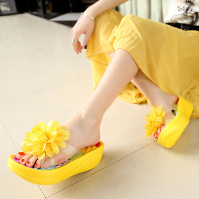 1F248 รองเท้าแตะสำหรับสตรี ONE-Word ลากด้านล่างหนาส้นรองเท้าดอกไม้บ้านลื่นหญิง slippers【READY STOCK-คุณภาพสูง】