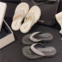 New platform ins wind diamond flip-flops female summer wind of vogue small incense wears outside the bottom of the sponge cake cool slippers