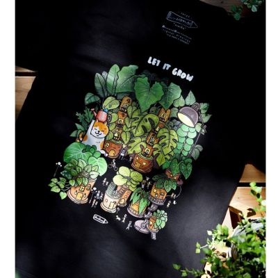 " Let it Grow " Black T-shirt เสื้อยืดคุณภาพสีดำ ลายหมู่บ้านต้นไม้ Plant town Premium cotton100 comp