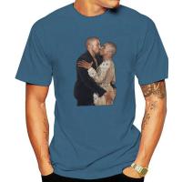 Rapper Kanye West Kissing Graphic T Shirt Retro Hip Hop Oversized T Shirts Omari West Fans Lovers Men Women Cotton T shirt Tops XS-6XL