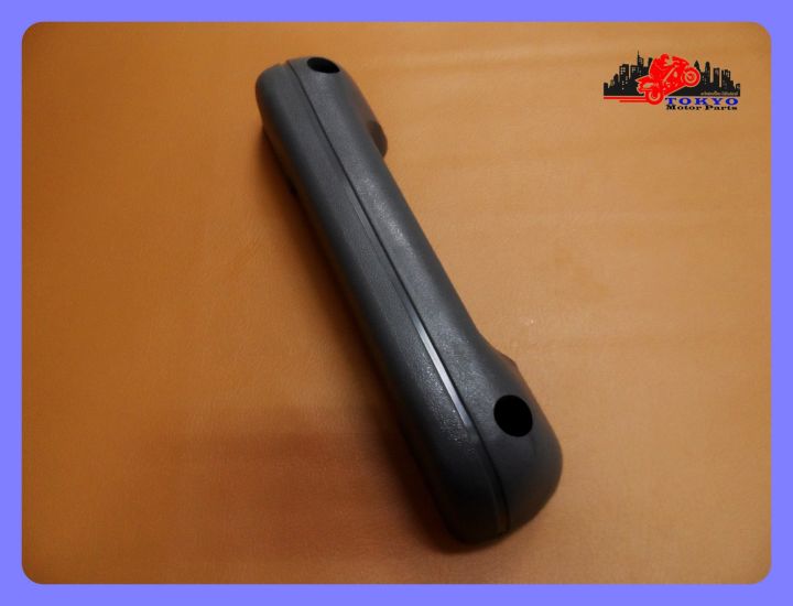 mitsubishi-cyclone-year-1984-1994-door-handle-outer-grey-นวมดึงประตู-mitsubishi-cyclone-สีเทา-สินค้าคุณภาพดี