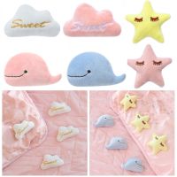 4PCS Soft Quilt Blanket Clips Non-slip Duvet Quilt Holder Pins Bed Cover Blaknket Fastener Anti-run Quilt Holder with 8pcs Nails Bedding Accessories