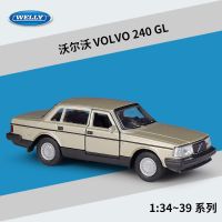 โมเดลรถอัลลอยของเล่นเด็กจำลองรถ Diecast สูง VOLVO 240 GL โลหะของเล่นสำหรับเด็กของขวัญ