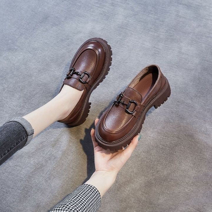 authentic-leather-shoes-2022-spring-and-autumn-new-lok-fu-round-toe-british-style-single-shoes-widened-big-head-deep-mouth-soft-sole-mothers-shoes