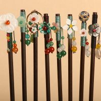 Chinese Style Wooden Flower Hairpin Chopsticks Hair Stick Handmade Hair Pins Women Ethnic Headpiece Hairpins Jewelry Accessories Haberdashery