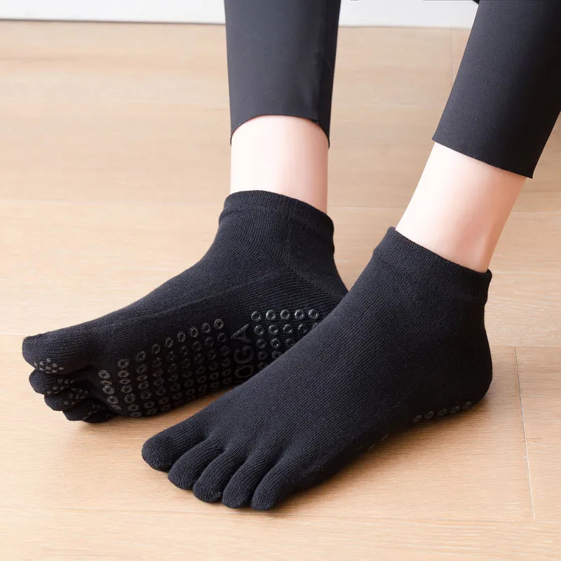 Women Breathable Pilates Socks Anti-Slip Five Toe Yoga Socks Quick