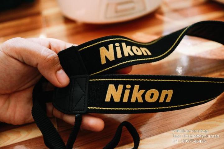 ขายสายคล้องคอ-nikon-เเท้มือสอง-สภาพปานกลาง