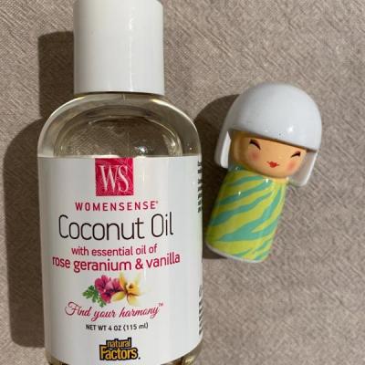 Natural Factors WomenSense Coconut Oil/Geranium Essential Oil/Vanilla Essential Oil 115m