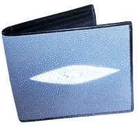 Best Varity Wallet size 4.0 x 4.5 inches Beautiful Genuine Stingray Bifold wallet กระเป๋าสตางค์ หนังปลากระเบนแท้ สองพับ หนังสวย สีฟ้าอ่อน Unisex