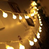 ♟ ลูกบอลสีขาว LED String Light Fairy Light กะพริบแวววาวแฟลช Garland โคมไฟตกแต่งกลางแจ้งในร่ม USB แบตเตอรี่ดำเนินการ