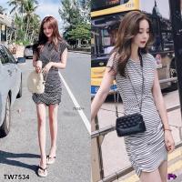 P7534  เดรสสั้นลายริ้วแต่งจับจีบ  Short dress with pleated stripes