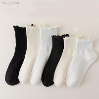 ∈∈ 3pair Women Cotton Socks Middle Tube Ankle High Breathable Black White Ruffle Calcetines Female Spring Autumn Носок