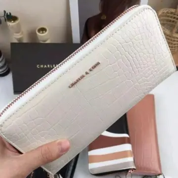 dompet charles and keith
