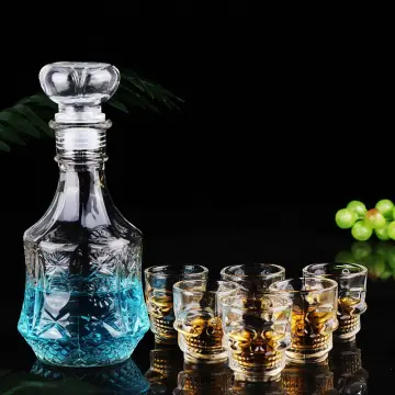 Whiskey Decanter Creative Glass DarthVader Bar Set Wine Glasses Portable  Carafe Skull Decanter 750 ML For Man Gift