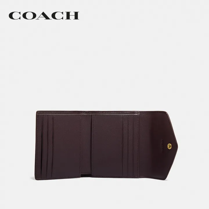 coach-กระเป๋าสตางค์ขนาดเล็กผู้หญิงรุ่น-wyn-small-wallet-in-colorblock-สีขาว-c2619-b4r97