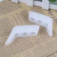 ；‘【；- 1 Pair Silicone Gel Foot Fingers Two Hole Toe Separator Thumb Valgus Protector Bunion Adjuster Bunionette Pads