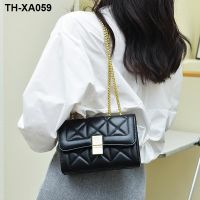 Ling female 2023 han edition of the new tide fashion sense chain bag shoulder bag niche joker female bag bag