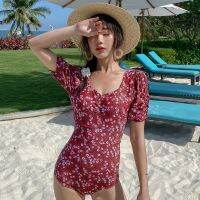 ชุดว่ายน้ำ One Piece Triangle Daisy พิมพ์พัฟแขนเซ็กซี่ Backless