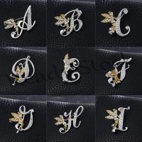 【hot sale】 ✔❖ B36 New Luxury Crystal Brooch A-Z Letter Brooch Elf Angel Lapel Collar Pin Suit Shirt Collar Pin Brooches for Women Accessories