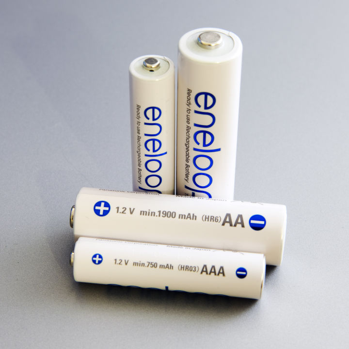 แท้-100-ประกันศูนย์-aa-2000mah-aaa-800mah-pack-4-ก้อน-panasonic-eneloop-original-rechargable-battery-ถ่านชาร์จ