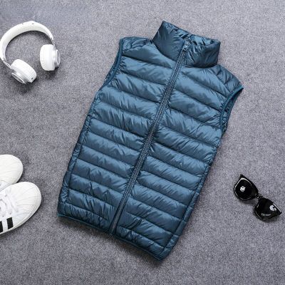 ZZOOI Autumn and Winter Mens 90% White Duck Down Vest Casual Lightweight Down Warm Solid Sleeveless Jacket Mens Portable Pocket Vest