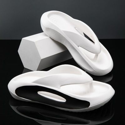 flip flops mens non-slip outer 2023 new outdoor beach splint shoes stepping on shit feeling sandals and slippers