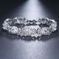 Three Layers Of Sumptuous Zircon Shimmering Platinum-Plated High-End Bracelet Elegant And Delicate For A Wedding Blind Date Part
