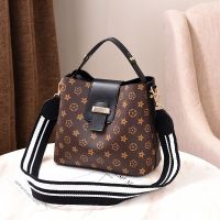 new women handbag Korean fashion bucket bag shoulder messenger handbag