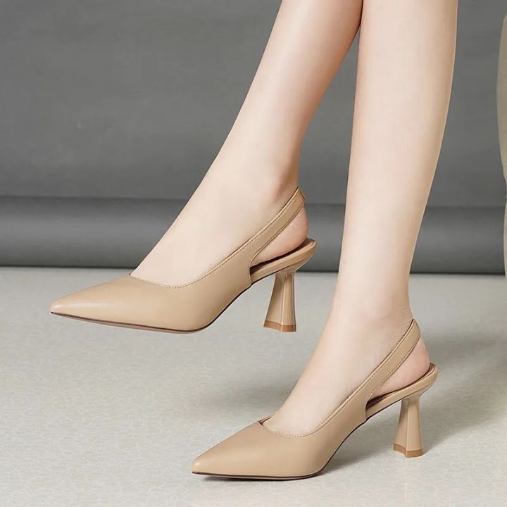 ส่งเร็วพิเศษ-รองเท้าแตะส้นสูงสตรี-รองเท้าส้นสูงหัวแหลมสีทึบ-รองเท้าแตะลำลองแบบสวมสไตล์เกาหลี-ความสูงเพิ่มขึ้นเจ็ดเซนติเมตร