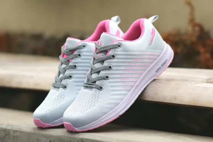 runner casual shoes