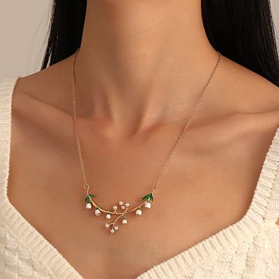 [COD] European and ins lily of the valley necklace fashion Mori super fairy inlaid pearl drop glaze flower clavicle chain sweet