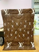 ผ้าห่มนวมเนื้อผ้าคอนเเท้ ห่มอุ่มนุ่มสาย หนาถึง 2 นิ้ว (Louis Vuitton น้ำตาลเข้ม)