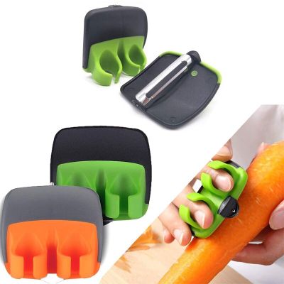 Palm Hand Vegetable Peeler Kitchen Durable Fruit Peeler with Comfortable Finger Ring for Potato Carrots Cucumbers Graters  Peelers Slicers
