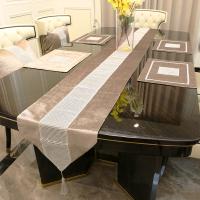 [HOT W] Table Runner Modern Elegant Flannel Diamond Table Flag With Tassel Luxury Placemat Pillowcase Wedding Party Home Decoratio