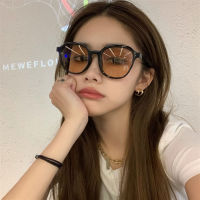 TikTok INS แว่นกันแดดสไตล์ยุโรปและอเมริกาแฟชั่นย้อนยุคกรอบใหญ่แว่นกันแดดอินเทรนด์แว่นกันแดด