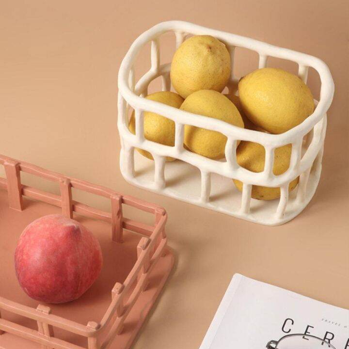 creative-hollow-fruit-storage-basket-dessert-organizer-plate-bread-serving-handcrafted-tray-platter-retro-classic-props