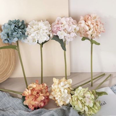 O•urHome [พร้อมส่ง] ไฮเดรนเยีย Artificial hydrangea ดอกไม้ปลอมงานแต่งงานและของตกแต่งบ้าน อุปกรณ์ประกอบฉากภาพ ตกแต่งโรงแรม ดอกไม้ปลอม