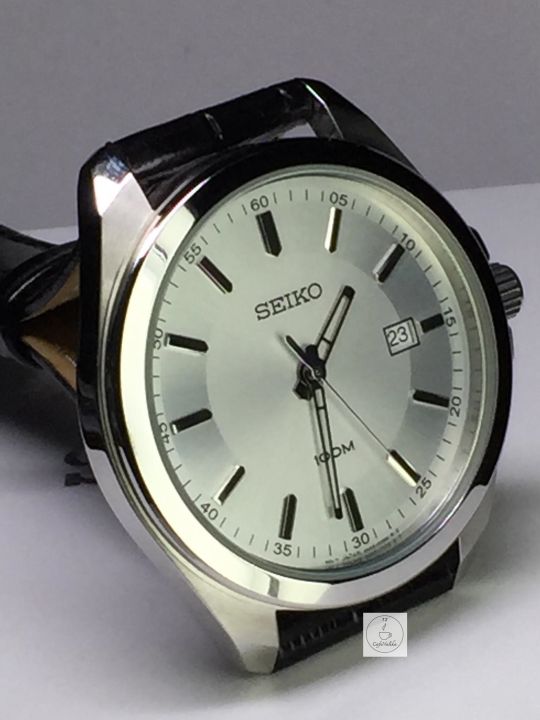 นาฬิกาผู้ชายไซโก้-seiko-men-watches-รุ่น-sur065p1-ตัวเรือนสแตนเลส-สายหนังสีดำ-หน้าปัดขาว-นาฬิการับประกันของแท้-100-จาก-cafenalika