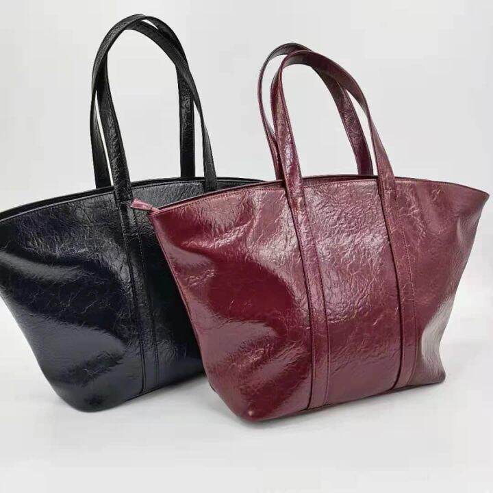 R&E Branded Bags.Ph New.2022 Mango Leather Women's Office Large Tote